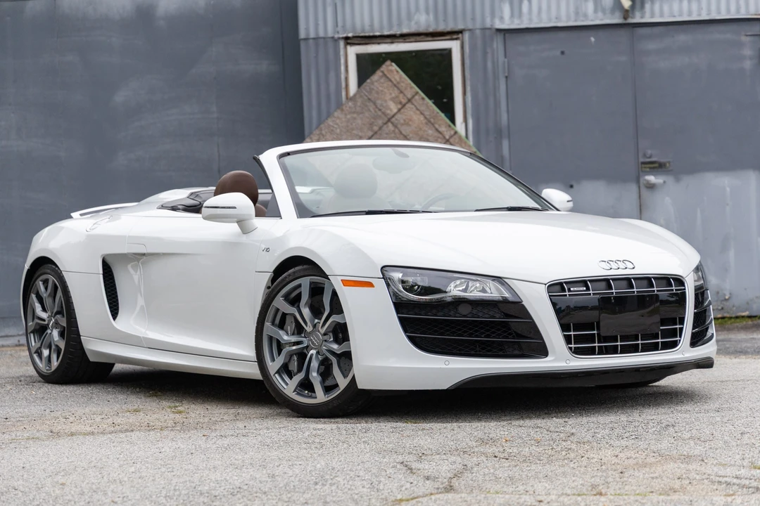 2012 Audi 42 R8 - Image 10 of 31