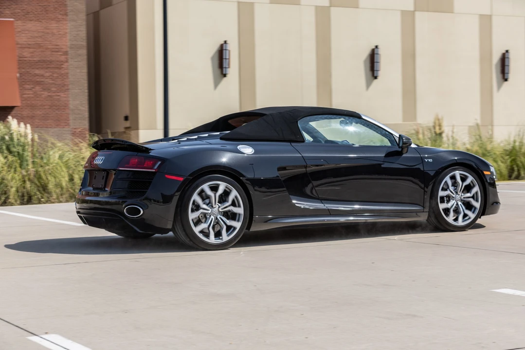 2012 Audi 42 R8 - Image 31 of 31