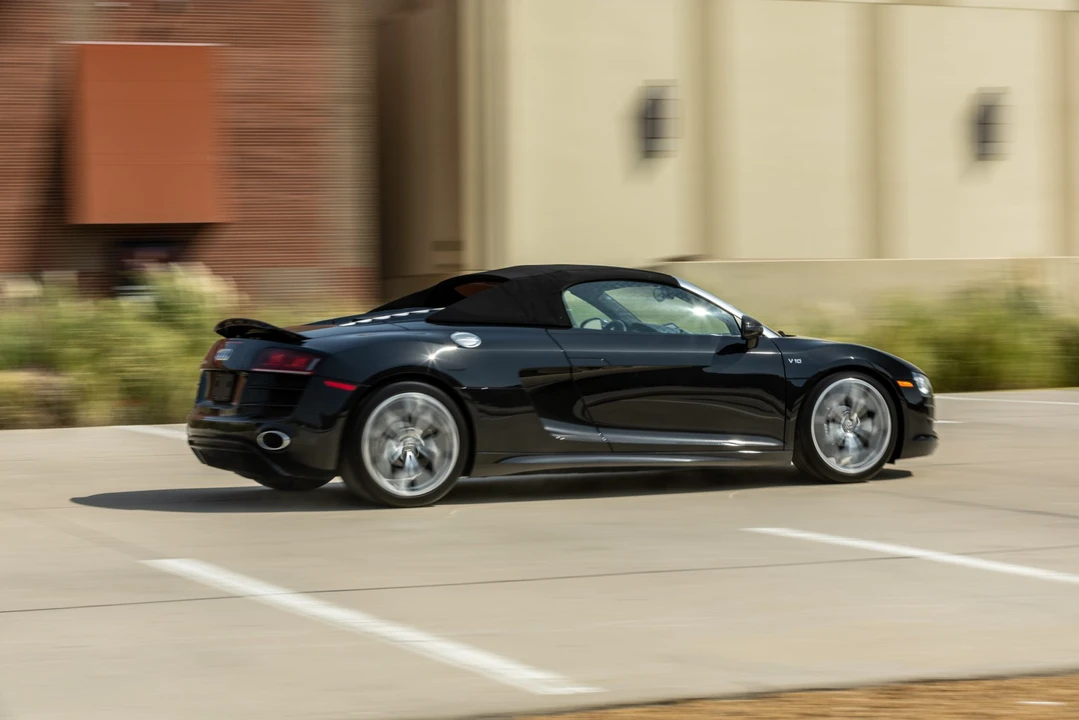 2012 Audi 42 R8 - Image 29 of 31