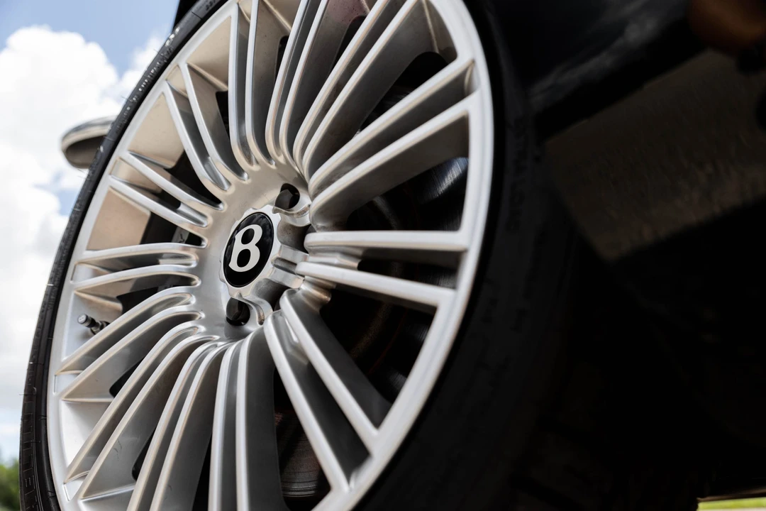 2012 Bentley Continental Flying Spur - Image 27 of 31