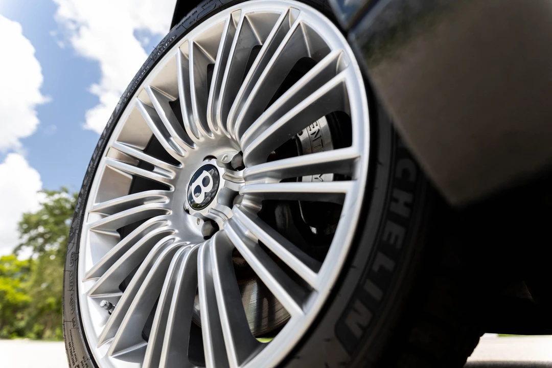 2012 Bentley Continental Flying Spur - Image 26 of 31