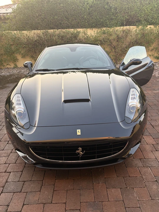 2012 Ferrari California - Image 10 of 31