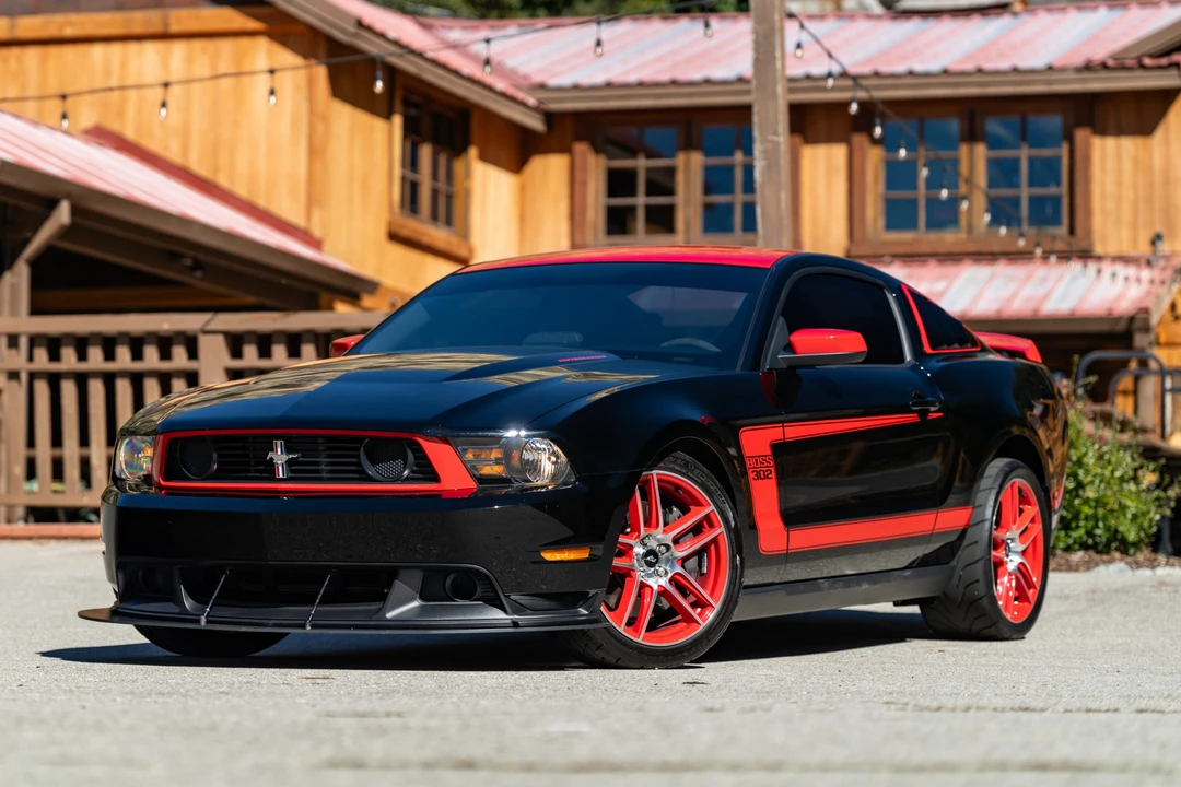 2012 Ford S197 Mustang - Image 1 of 31