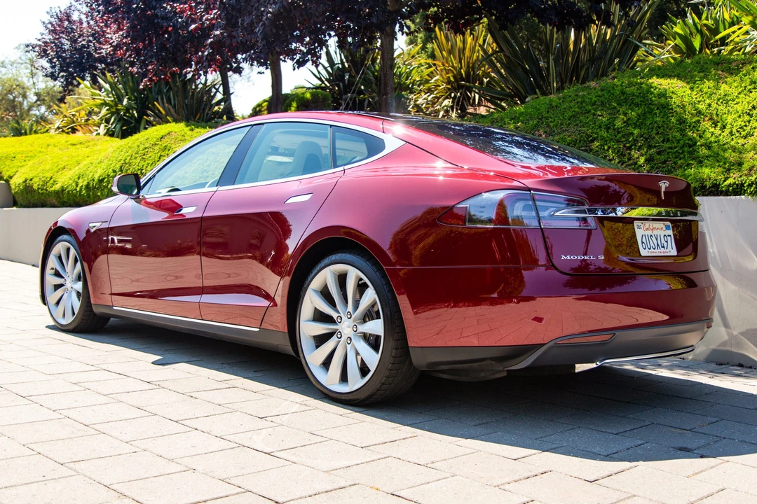 2012 Tesla Model S - Image 3 of 31