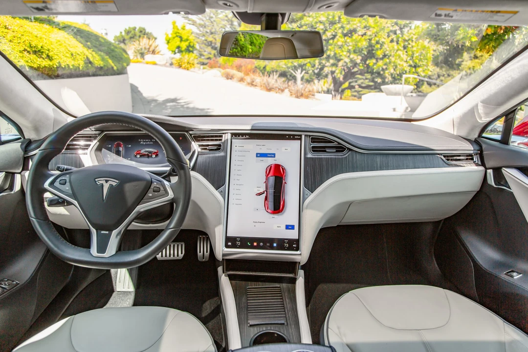 2012 Tesla Model S - Image 31 of 31