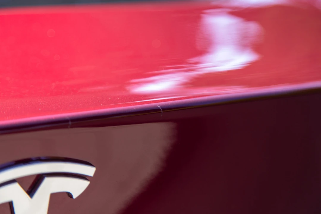 2012 Tesla Model S - Image 21 of 31