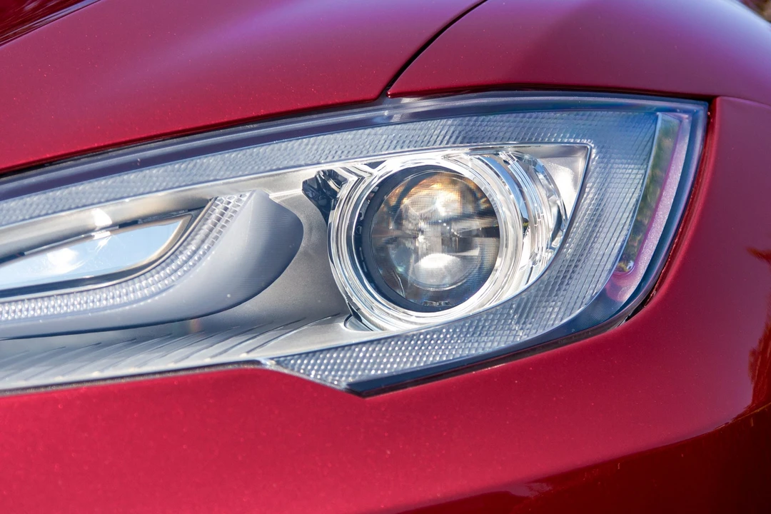 2012 Tesla Model S - Image 10 of 31