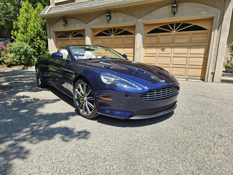 2013 Aston Martin DB9 - Image 20 of 31