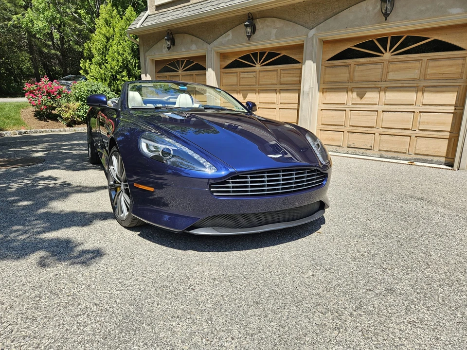 2013 Aston Martin DB9 - Image 18 of 31