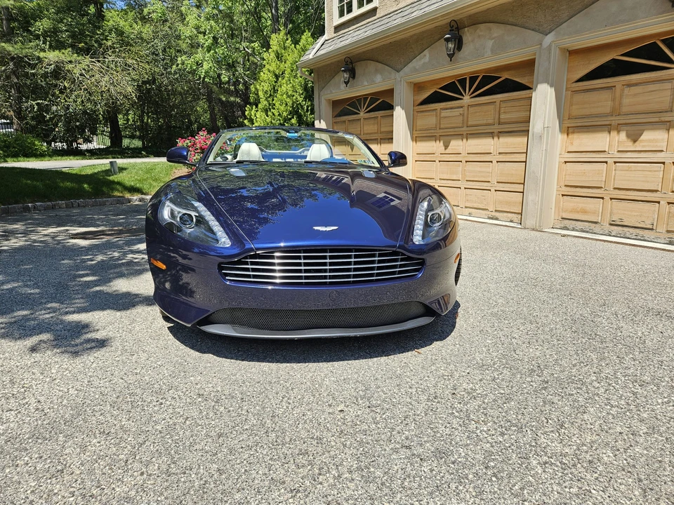 2013 Aston Martin DB9 - Image 15 of 31