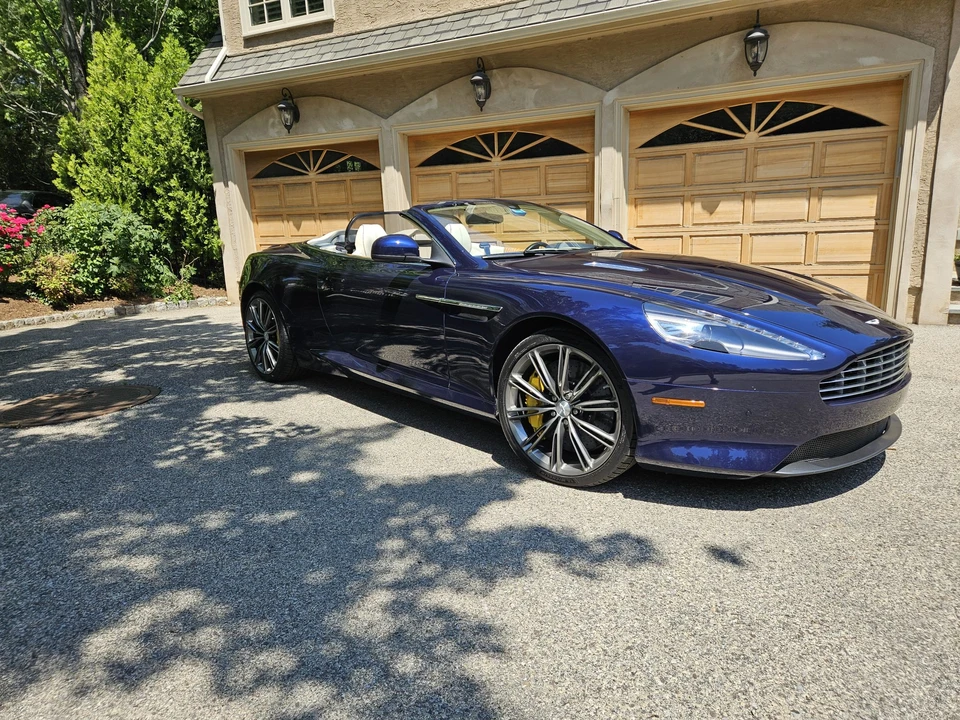 2013 Aston Martin DB9 - Image 24 of 31