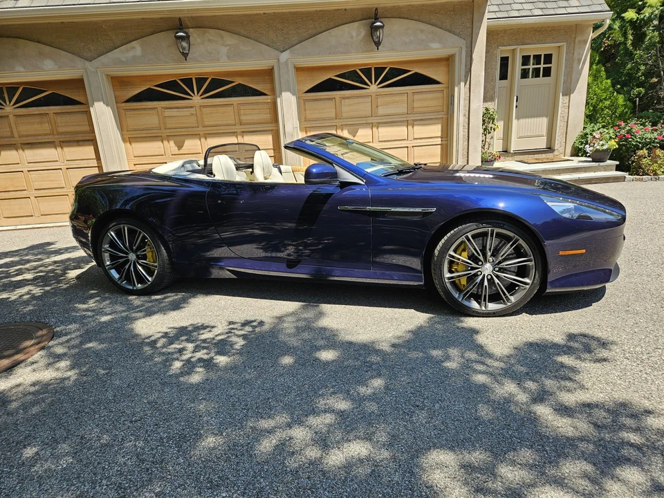 2013 Aston Martin DB9 - Image 31 of 31