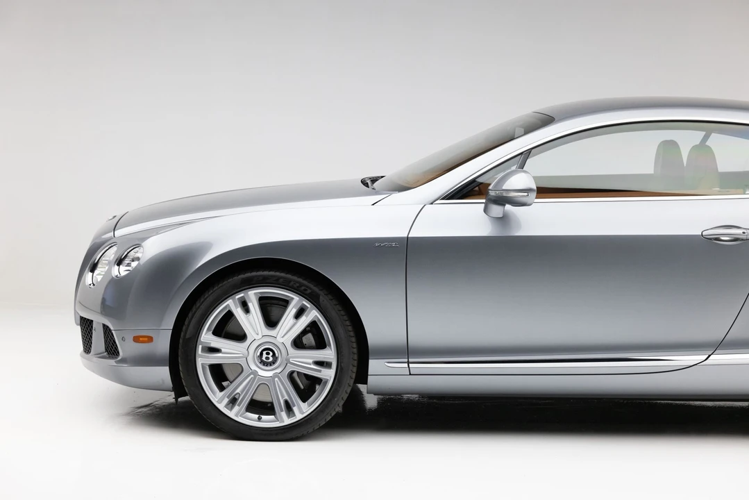 2013 Bentley Continental GT 2nd Gen - Image 24 of 31