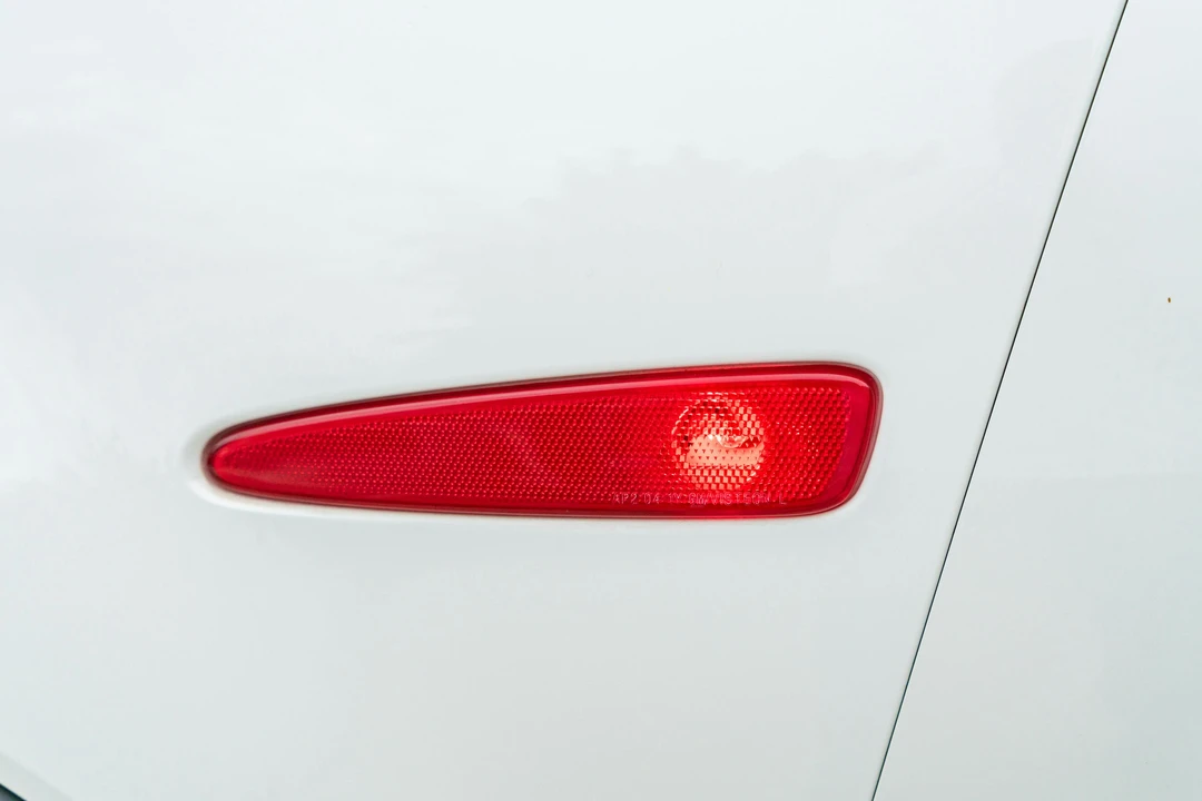 2013 Chevrolet Corvette C6 427 Convertible - Image 28 of 31