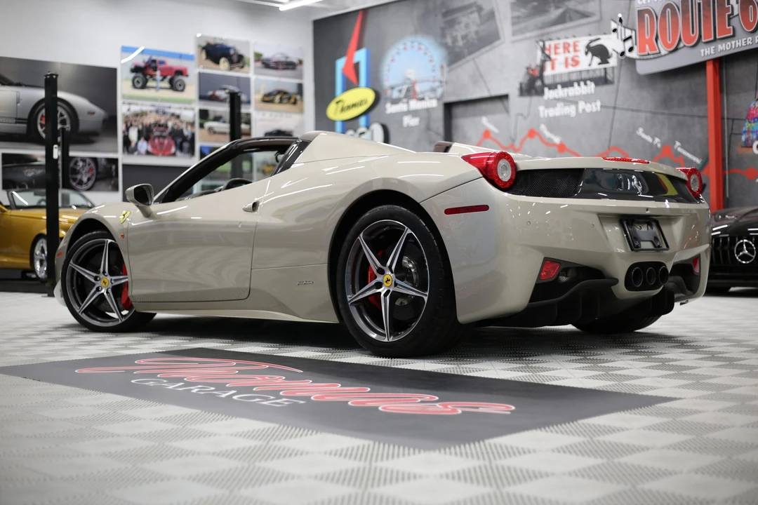 2013 Ferrari 458 Spider - Image 12 of 31