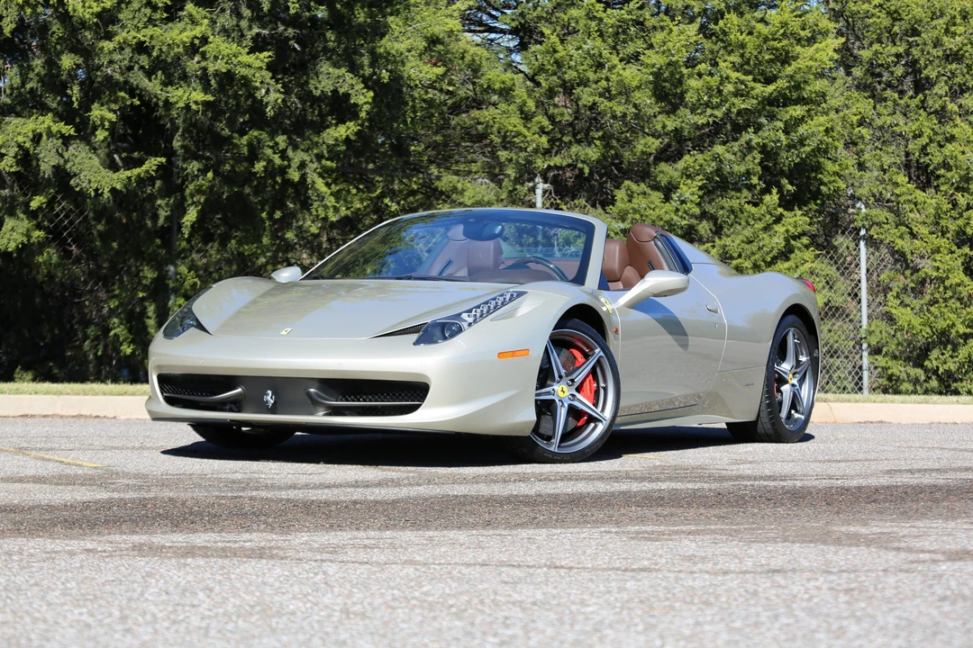 2013 Ferrari 458 Spider - Image 5 of 31
