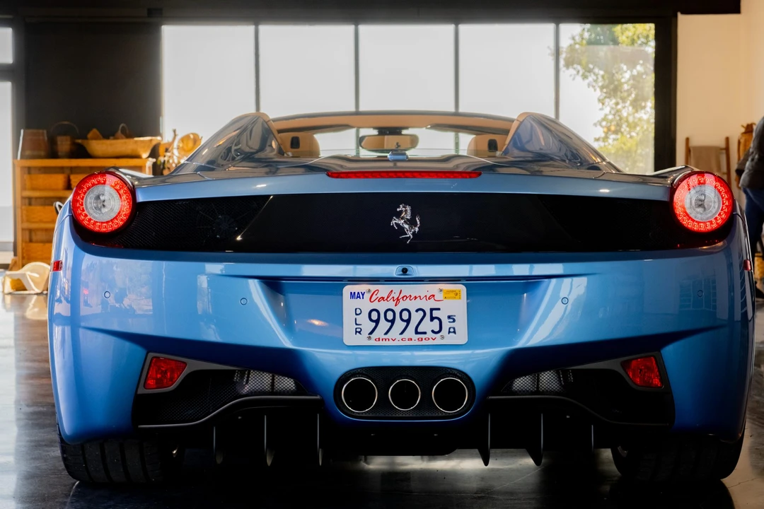 2013 Ferrari 458 Spider - Image 23 of 31