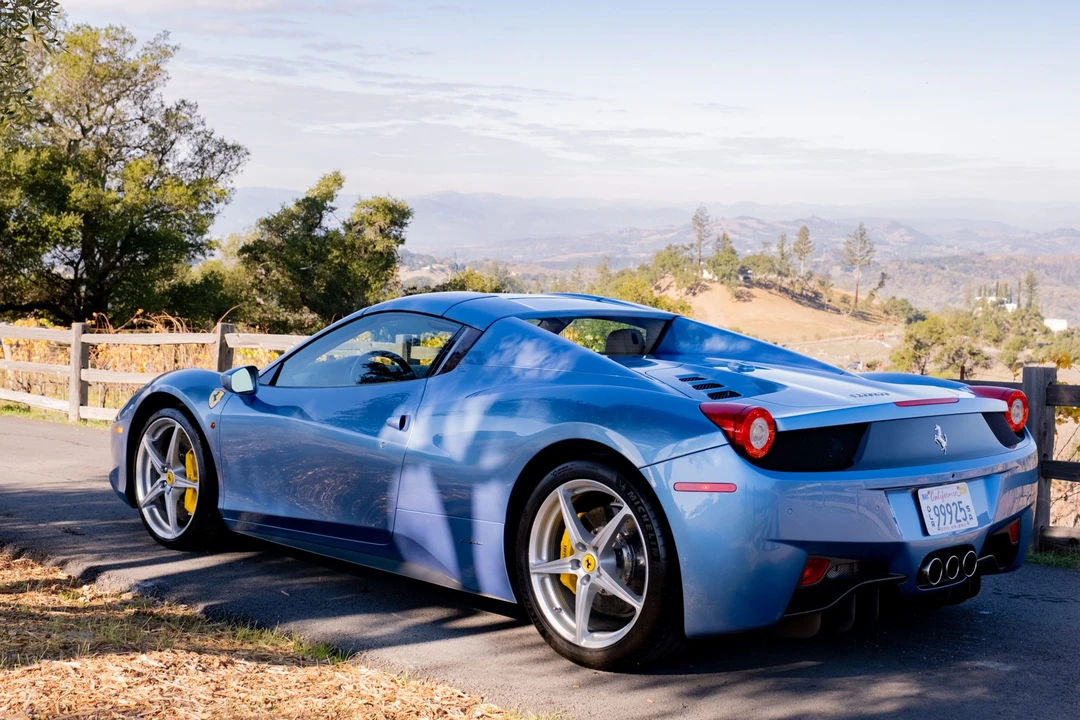 2013 Ferrari 458 Spider - Image 14 of 31