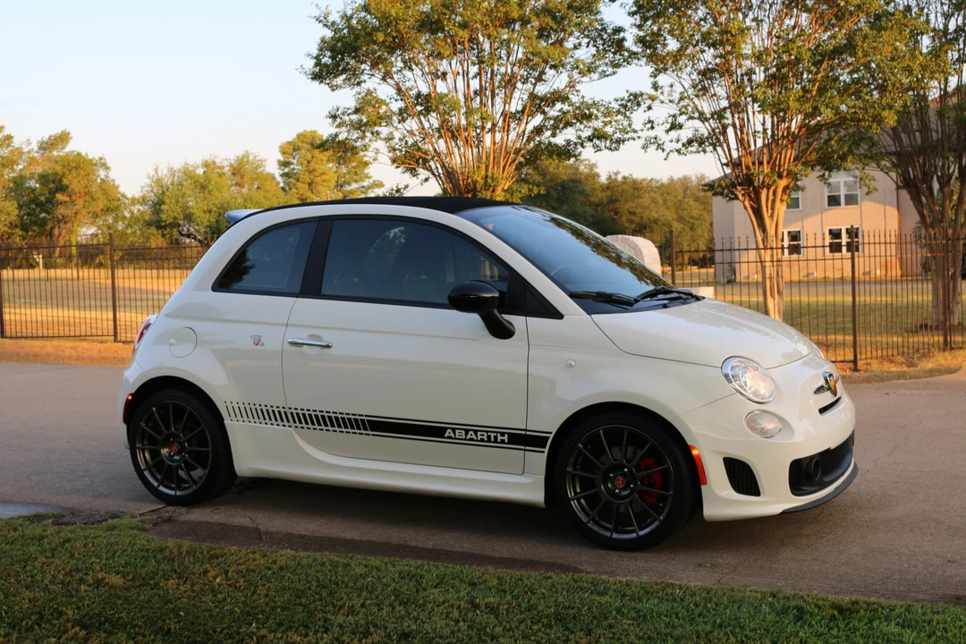 2013 Fiat Abarth 500 - Image 16 of 31