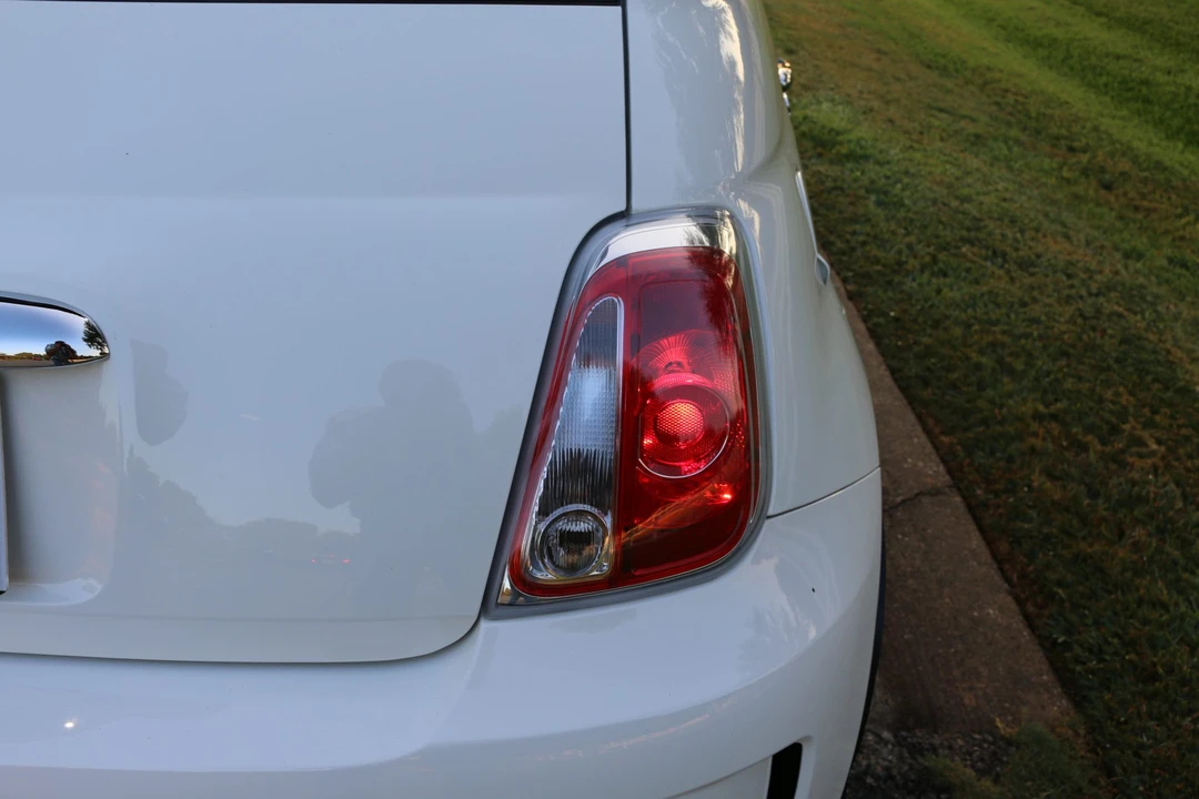 2013 Fiat Abarth 500 - Image 24 of 31