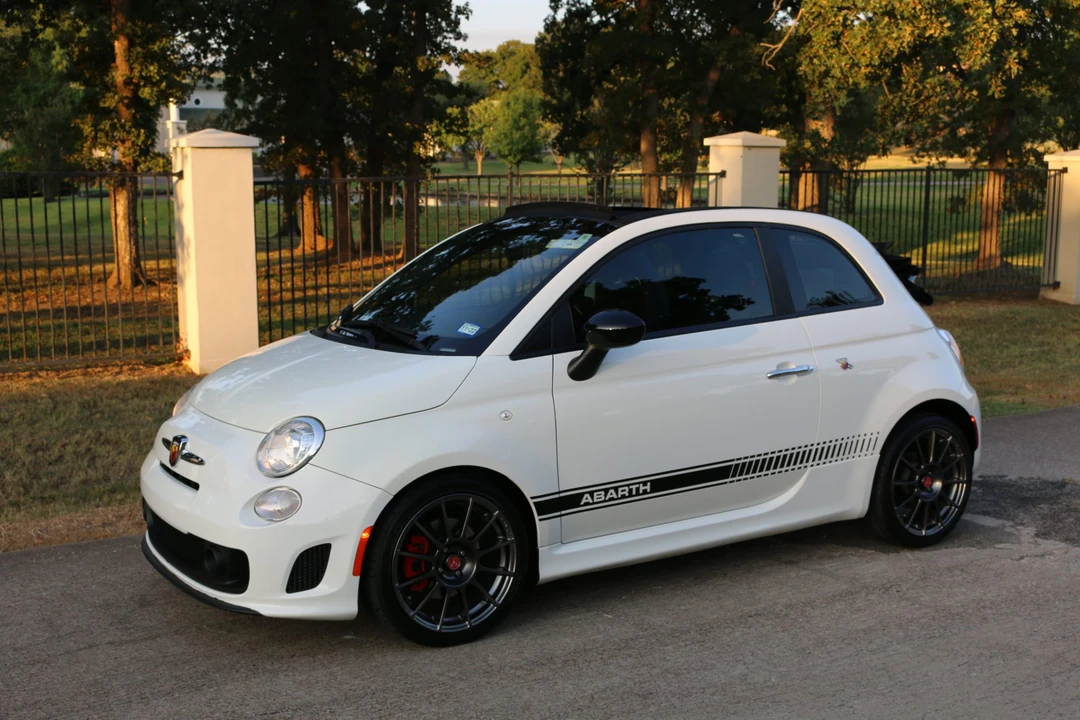 2013 Fiat Abarth 500 - Image 4 of 31
