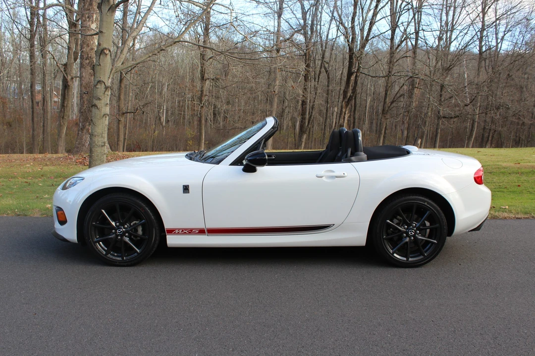 2013 Mazda NC MX-5 Miata - Image 19 of 31