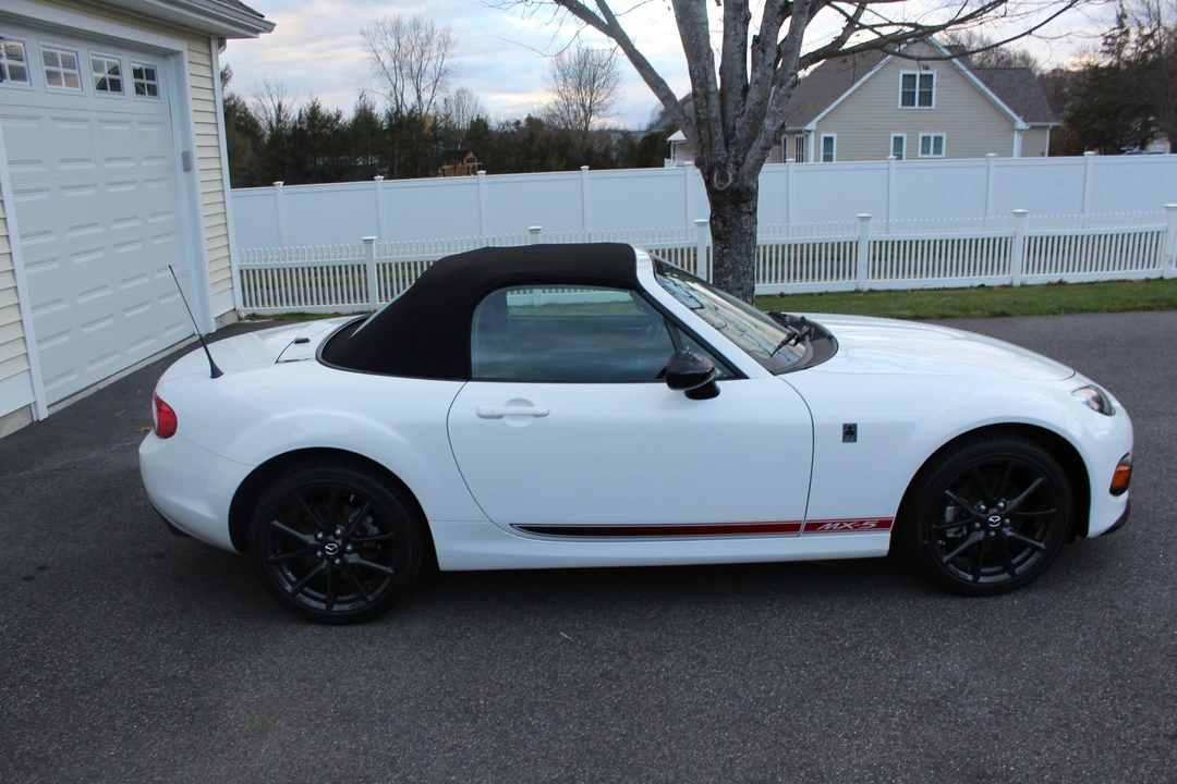 2013 Mazda NC MX-5 Miata - Image 23 of 31