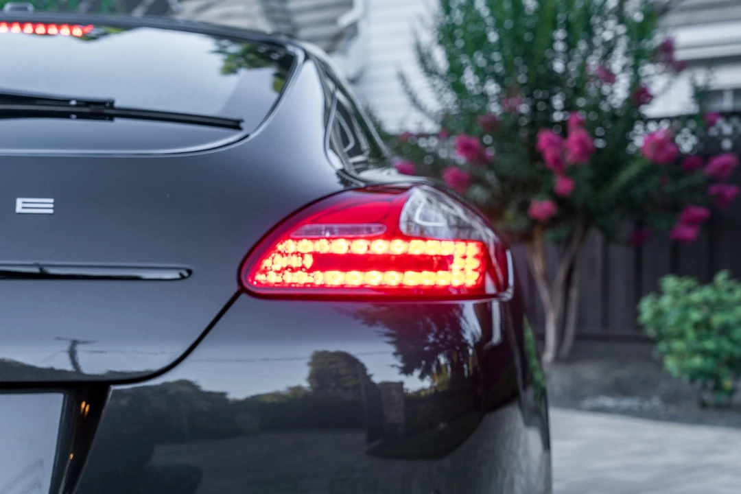 2013 Porsche 970 Panamera GTS - Image 22 of 31