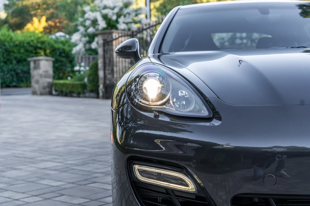 2013 Porsche 970 Panamera GTS - Image 11 of 31