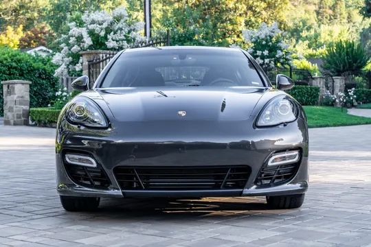 2013 Porsche 970 Panamera GTS - Image 2 of 31