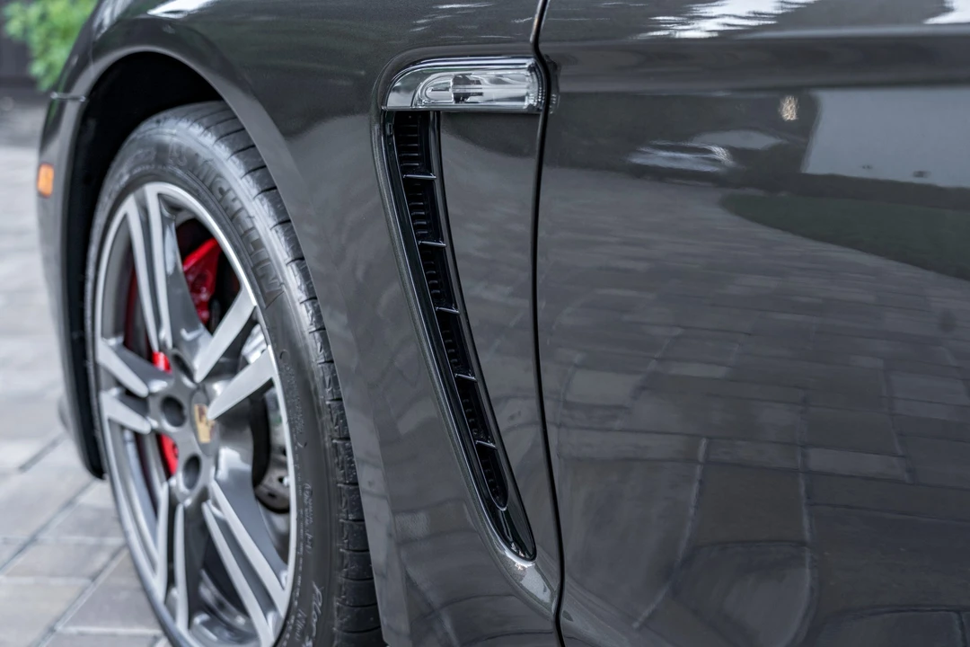 2013 Porsche 970 Panamera GTS - Image 14 of 31