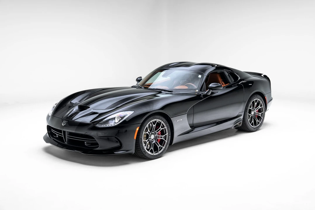 2013 Dodge Viper 5th Gen - Image 2 of 31