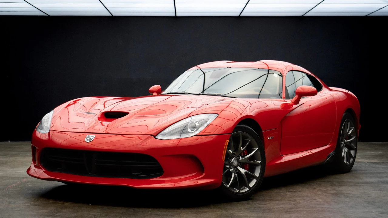 2013 Dodge Viper 5th Gen - Image 5 of 31