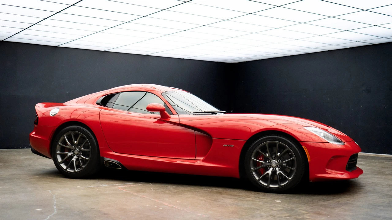 2013 Dodge Viper 5th Gen - Image 14 of 31