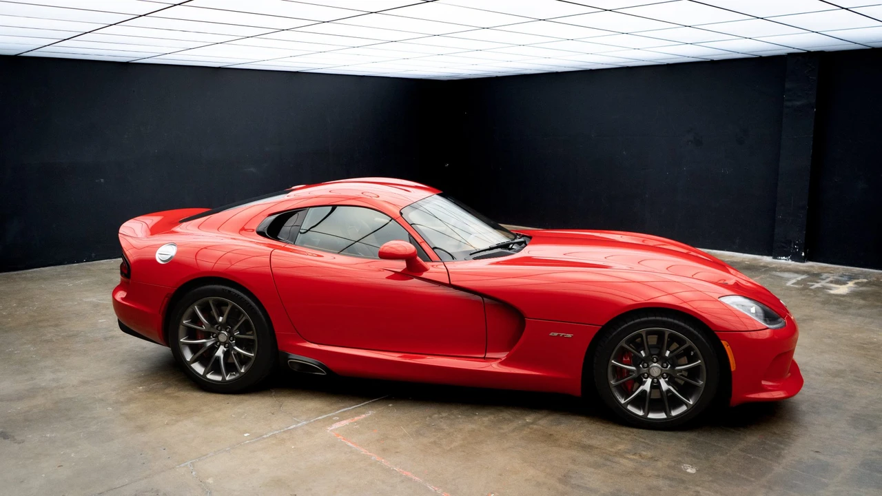 2013 Dodge Viper 5th Gen - Image 13 of 31