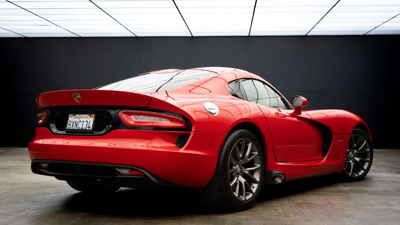 2013 Dodge Viper 5th Gen - Image 18 of 31