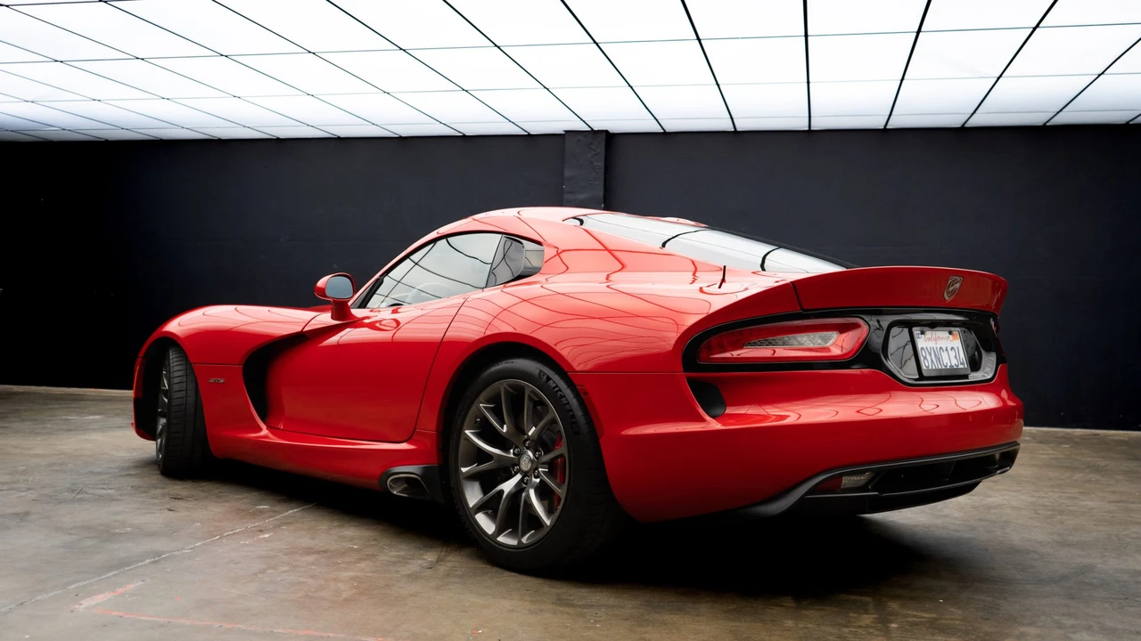 2013 Dodge Viper 5th Gen - Image 24 of 31
