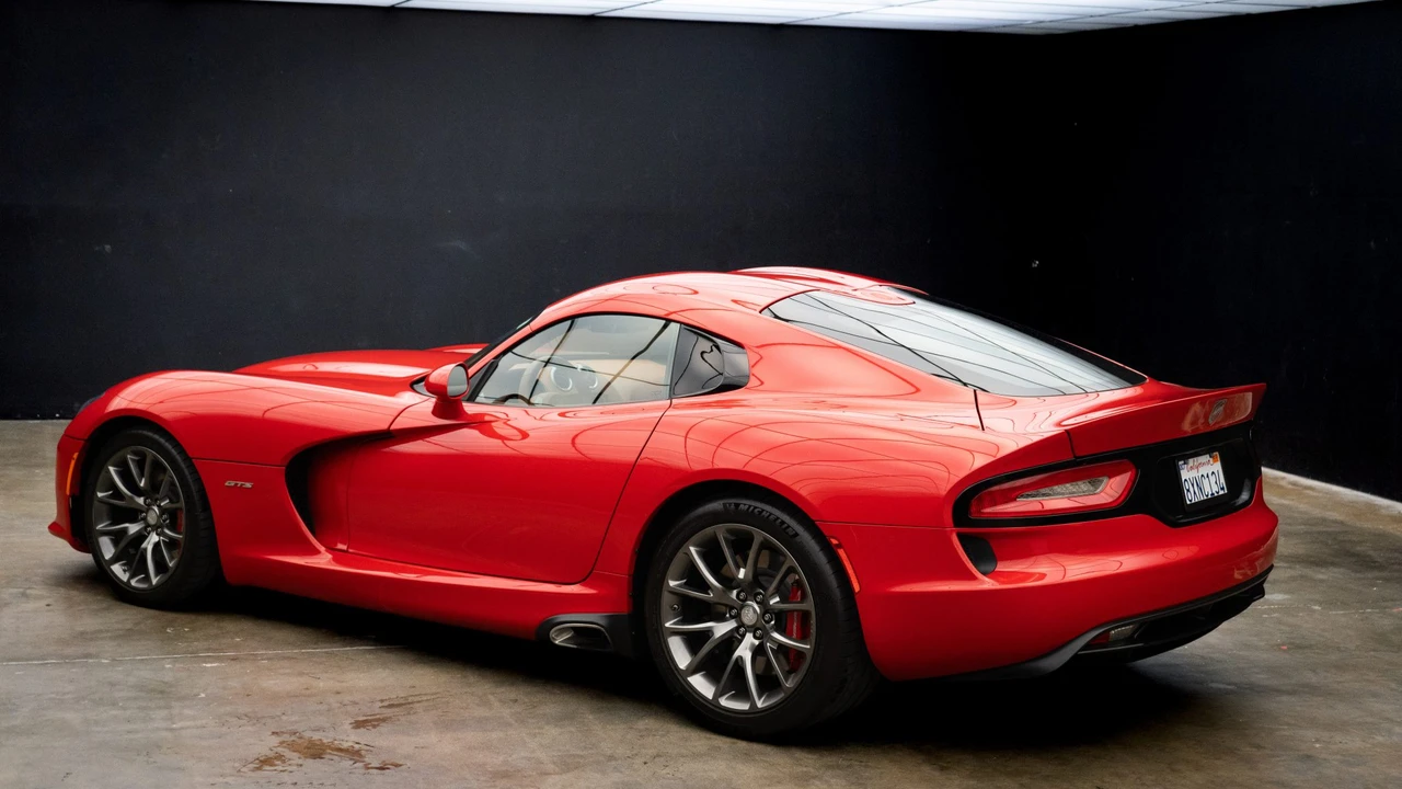 2013 Dodge Viper 5th Gen - Image 25 of 31