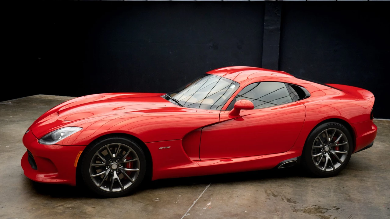 2013 Dodge Viper 5th Gen - Image 29 of 31