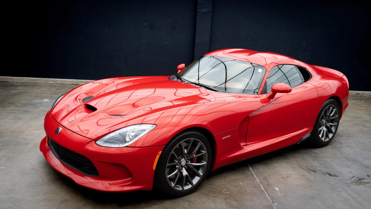 2013 Dodge Viper 5th Gen - Image 4 of 31