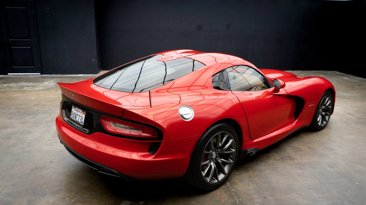 2013 Dodge Viper 5th Gen - Image 17 of 31