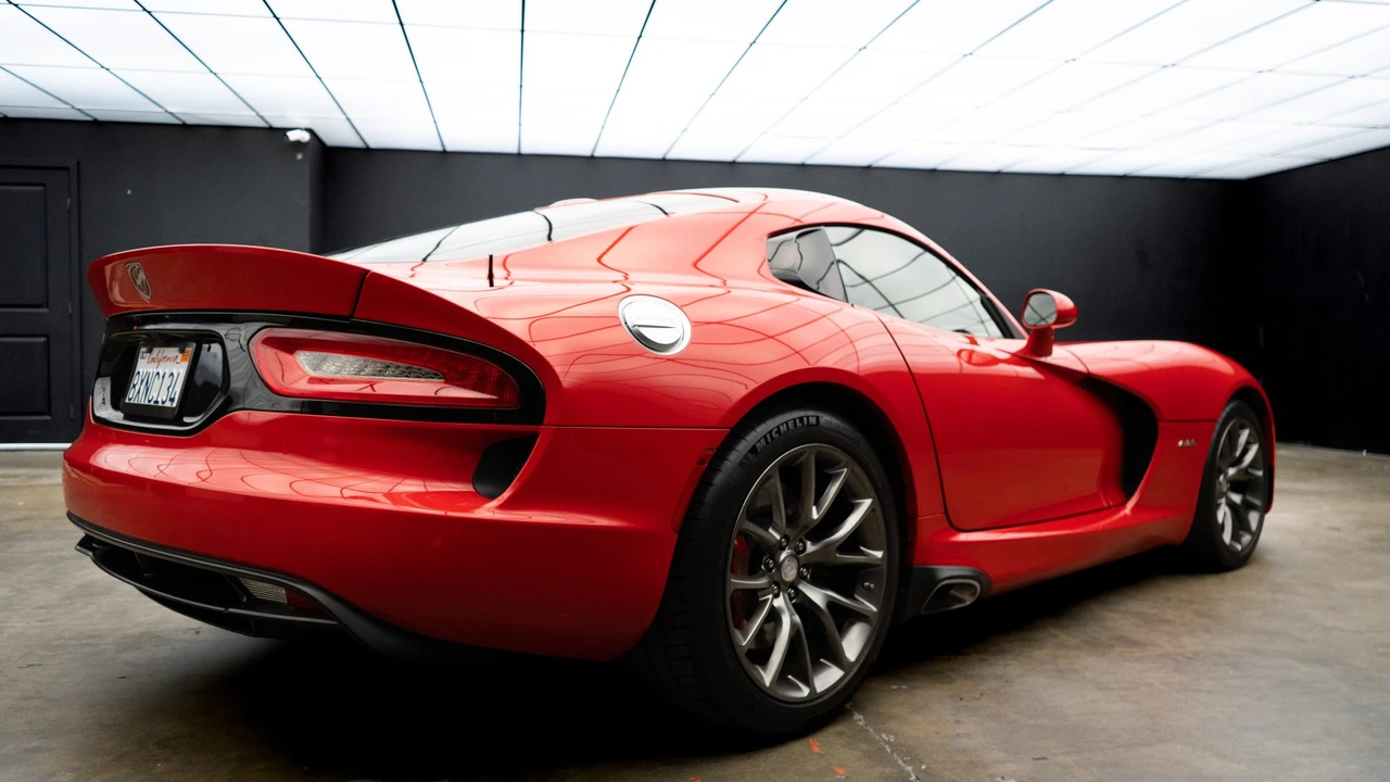 2013 Dodge Viper 5th Gen - Image 19 of 31