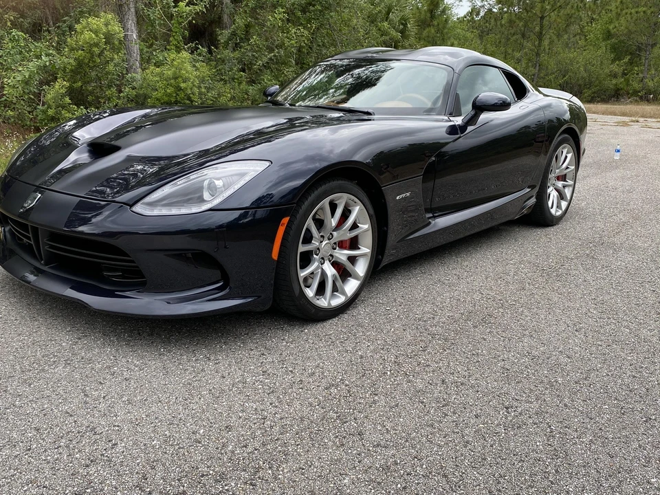 2013 Dodge Viper 5th Gen - Image 15 of 31