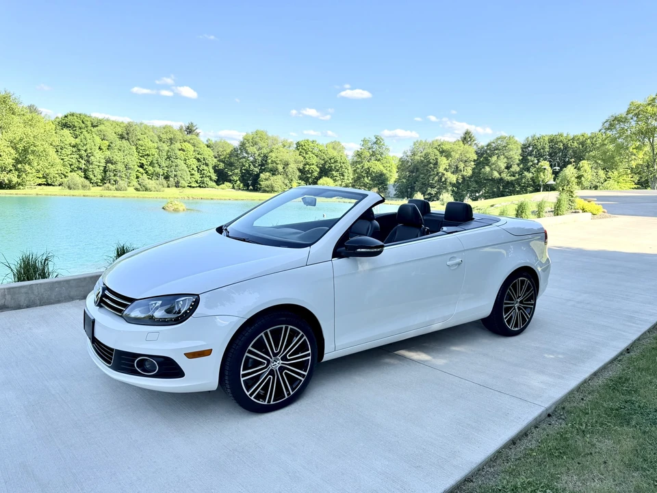 2013 Volkswagen Eos - Image 3 of 31