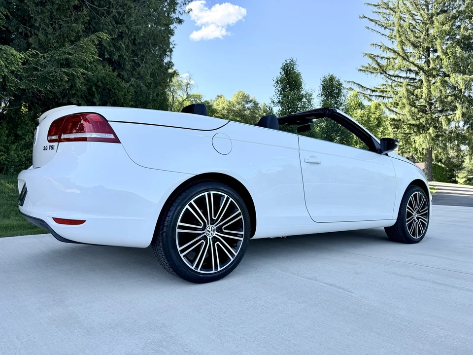 2013 Volkswagen Eos - Image 13 of 31