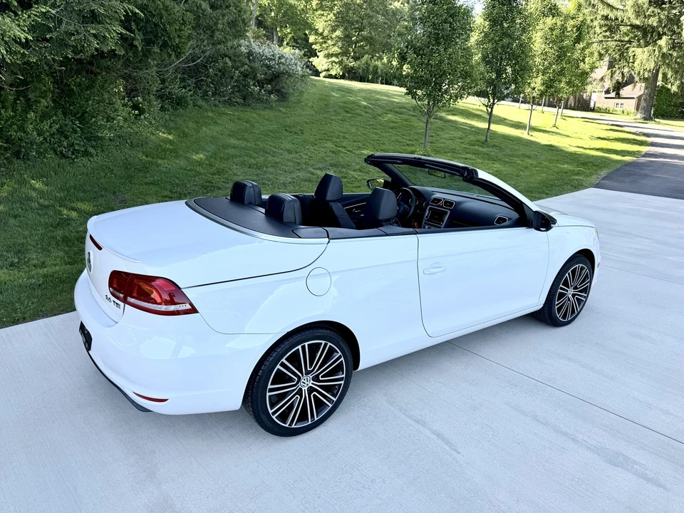 2013 Volkswagen Eos - Image 12 of 31