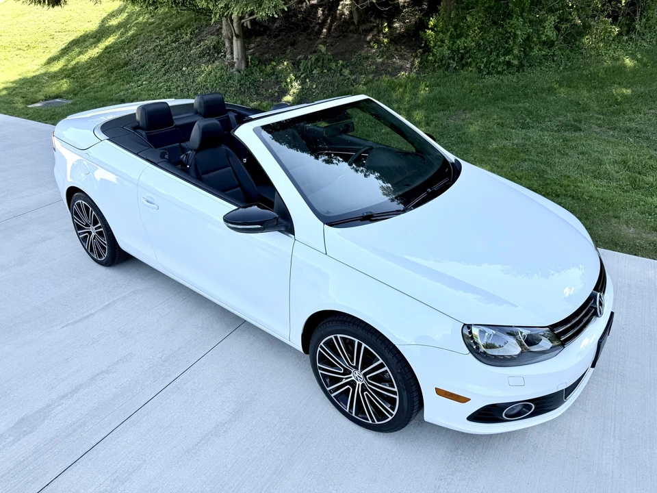 2013 Volkswagen Eos - Image 16 of 31