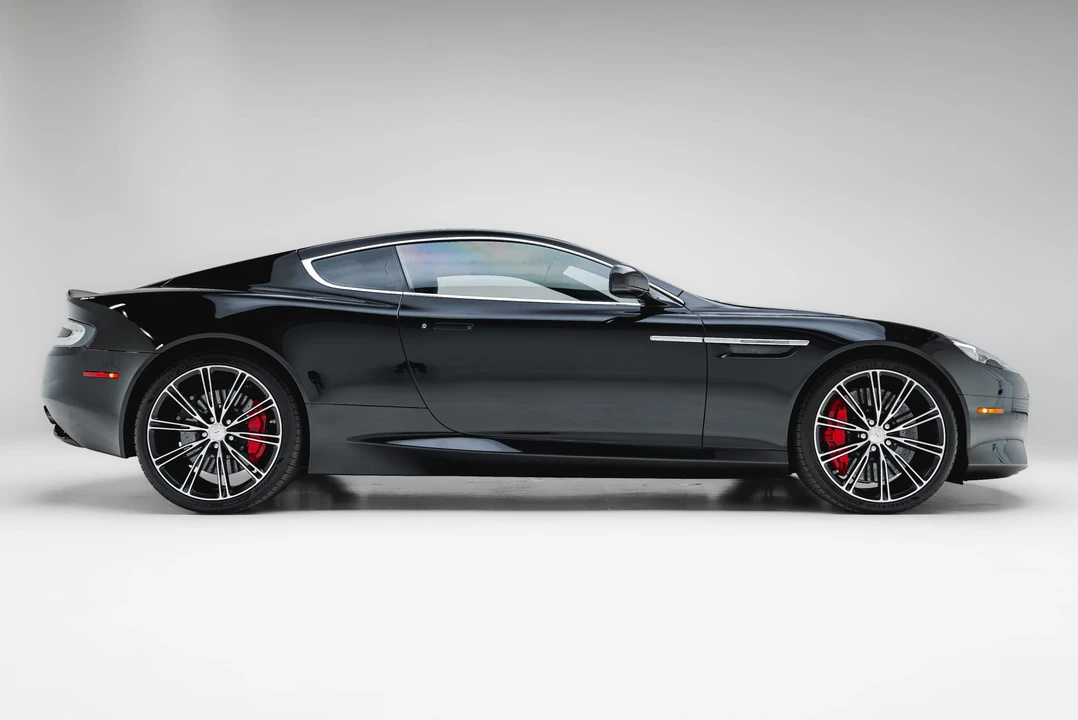 2014 Aston Martin DB9 - Image 25 of 31