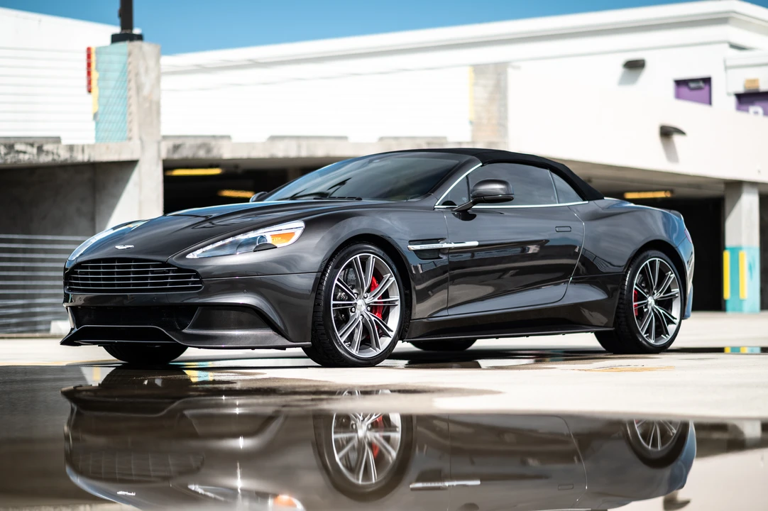 2014 Aston Martin Vanquish 2nd Gen - Image 3 of 31