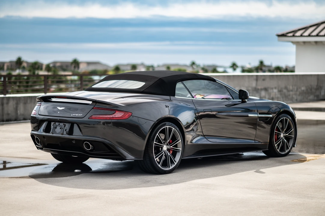 2014 Aston Martin Vanquish 2nd Gen - Image 12 of 31